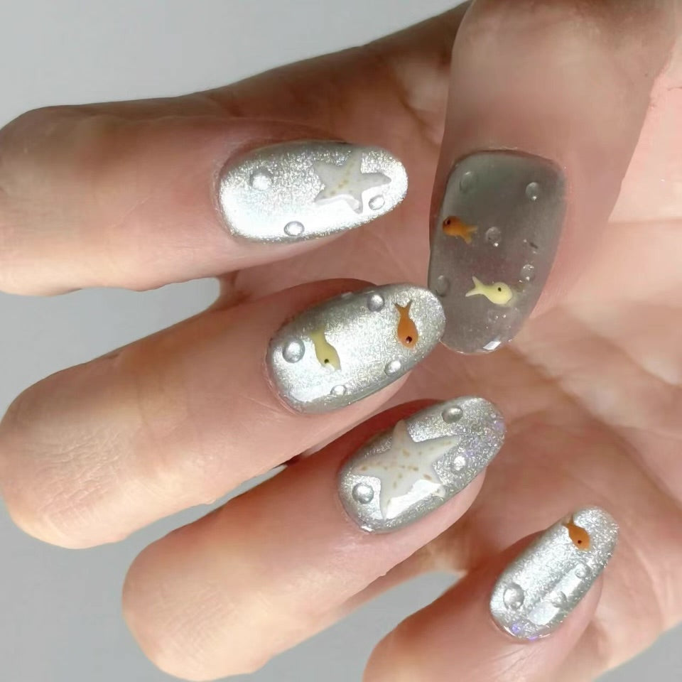 Small Fish Bubble Press on nail