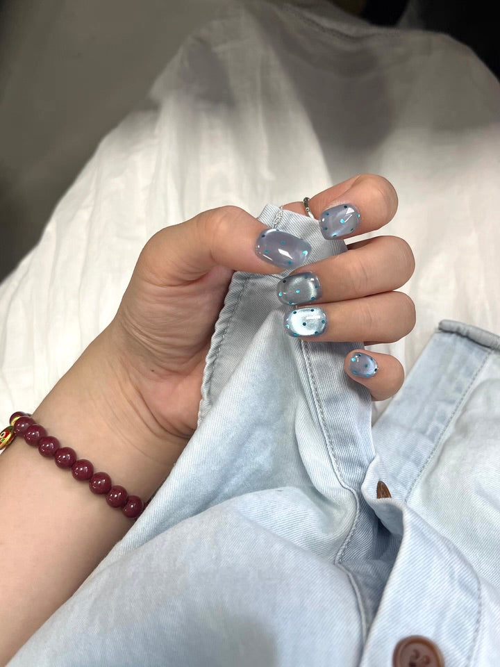 Sea Dots Magnetic Press on nails