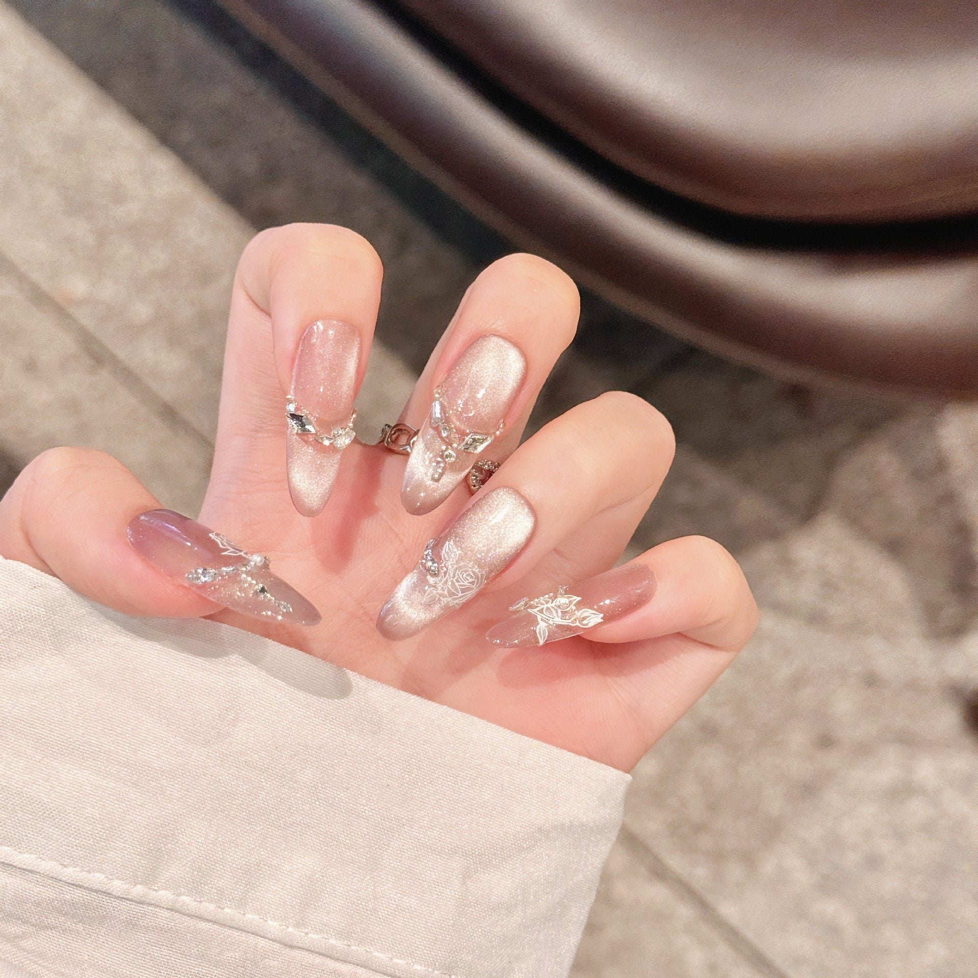 Ice crystal Rose Magnetic Press on nails