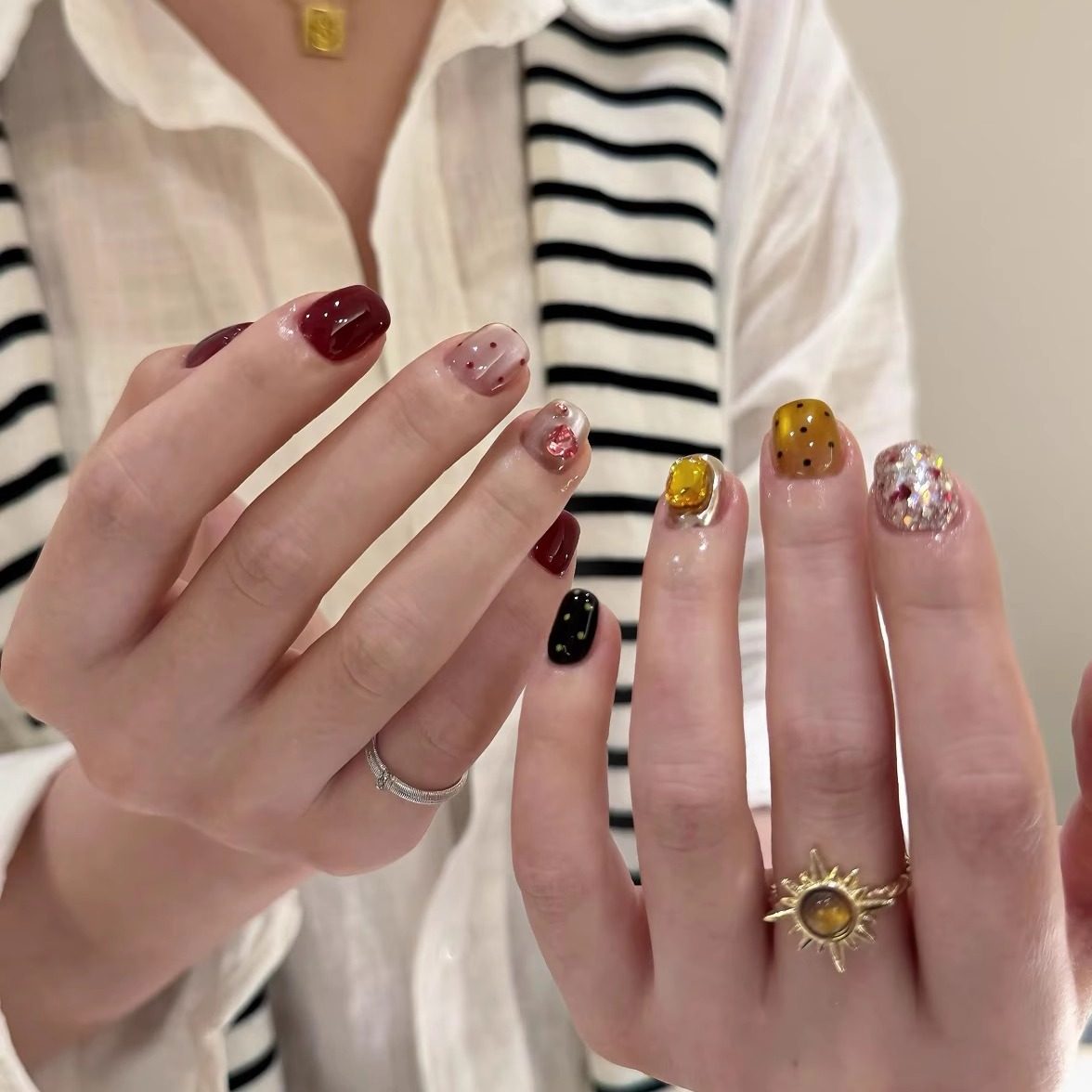 Colorful Cute Dot Parts Short press on nail