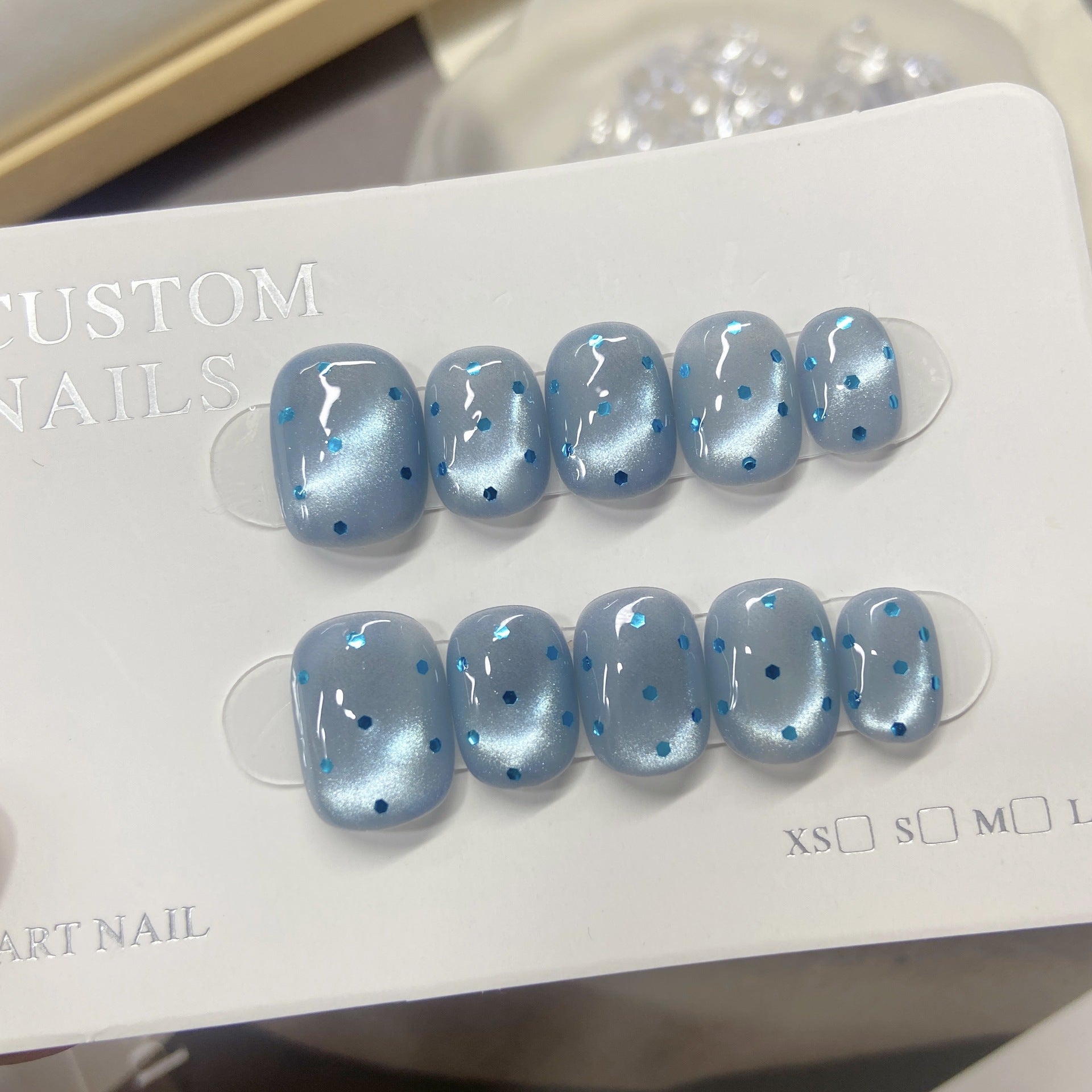 Sea Dots Magnetic Press on nails