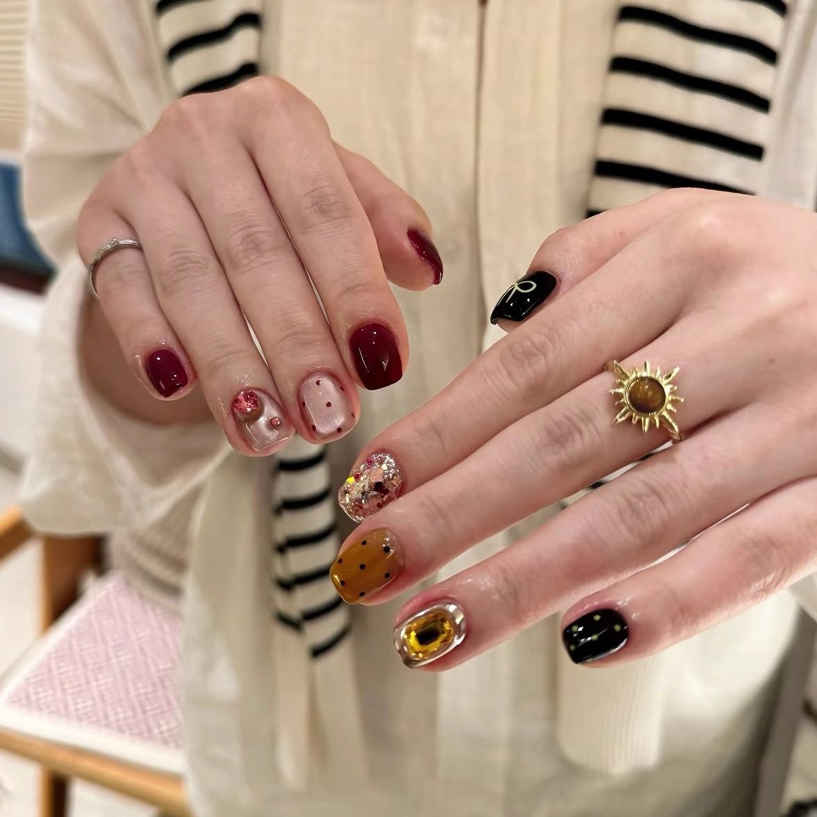 Colorful Cute Dot Parts Short press on nail